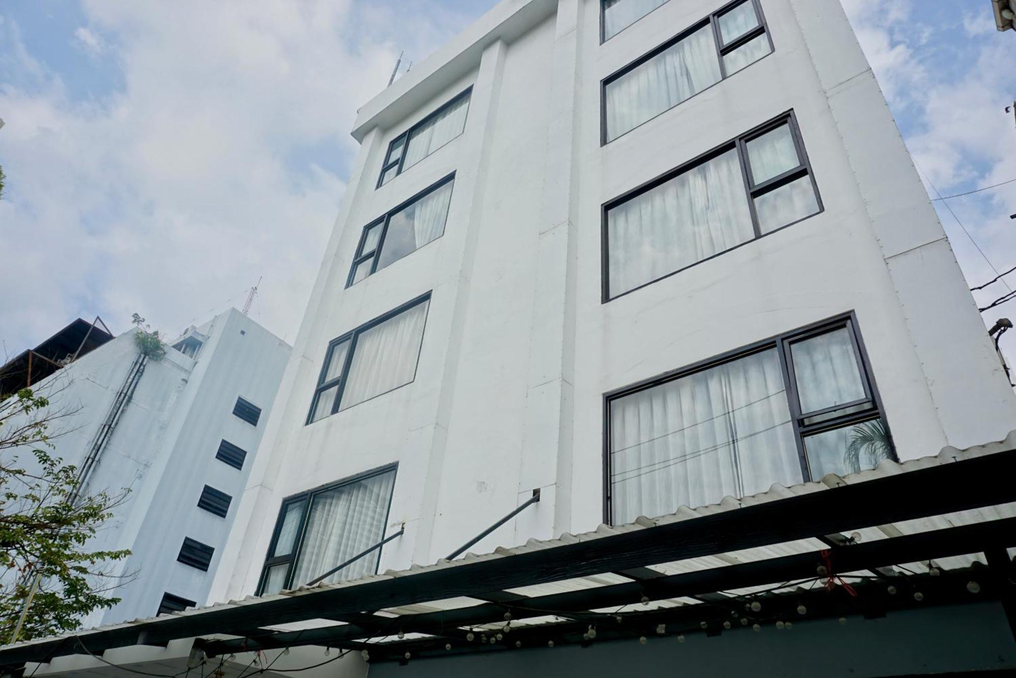Silom Soi 3 Hash Apartment Hip And Funky With Rooftop View Bangkok Eksteriør bilde