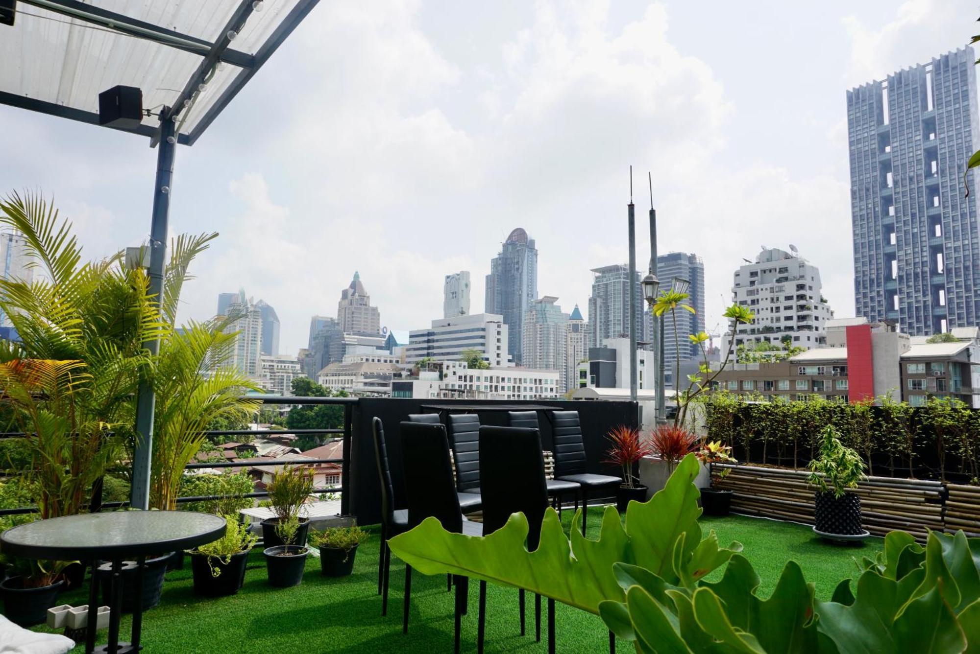 Silom Soi 3 Hash Apartment Hip And Funky With Rooftop View Bangkok Eksteriør bilde